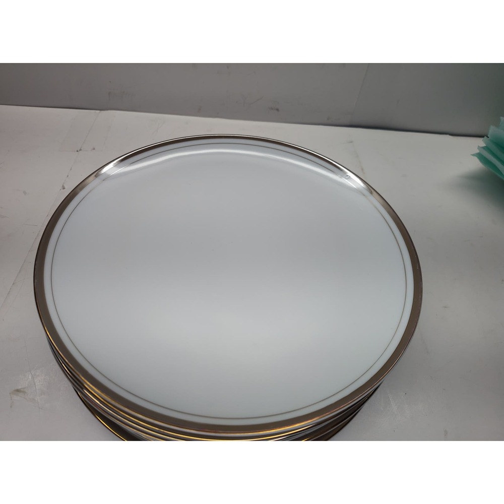 VTG Royalton China Co. Japan Translucent Porcelain 7 piece Dinning Plates
